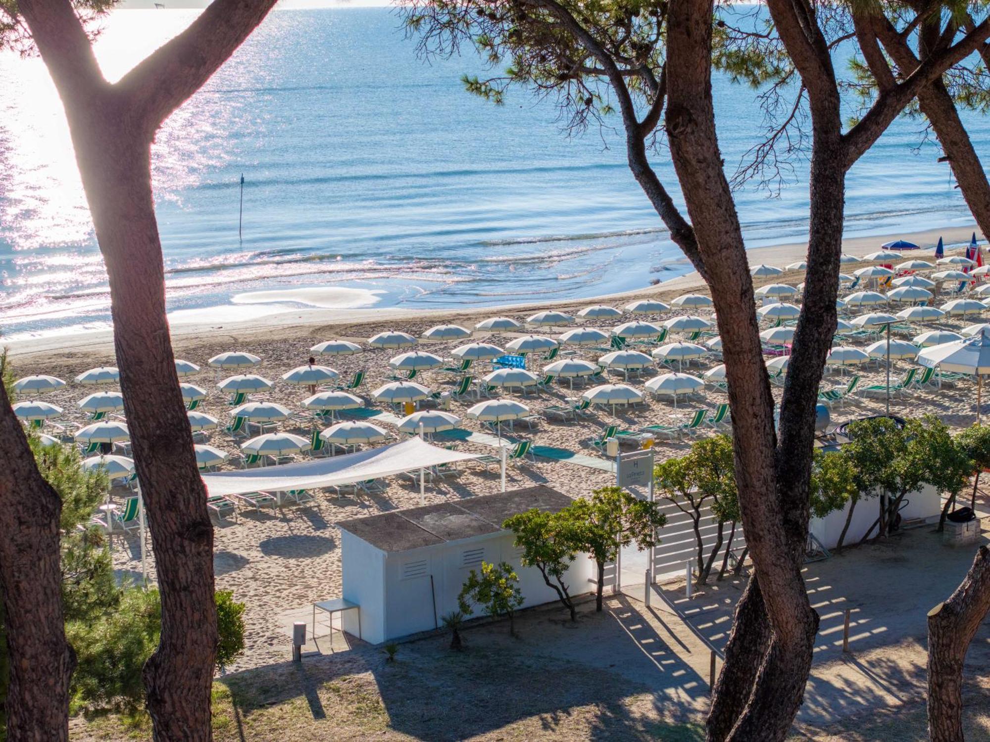 Hotel La Pineta Пинето Экстерьер фото