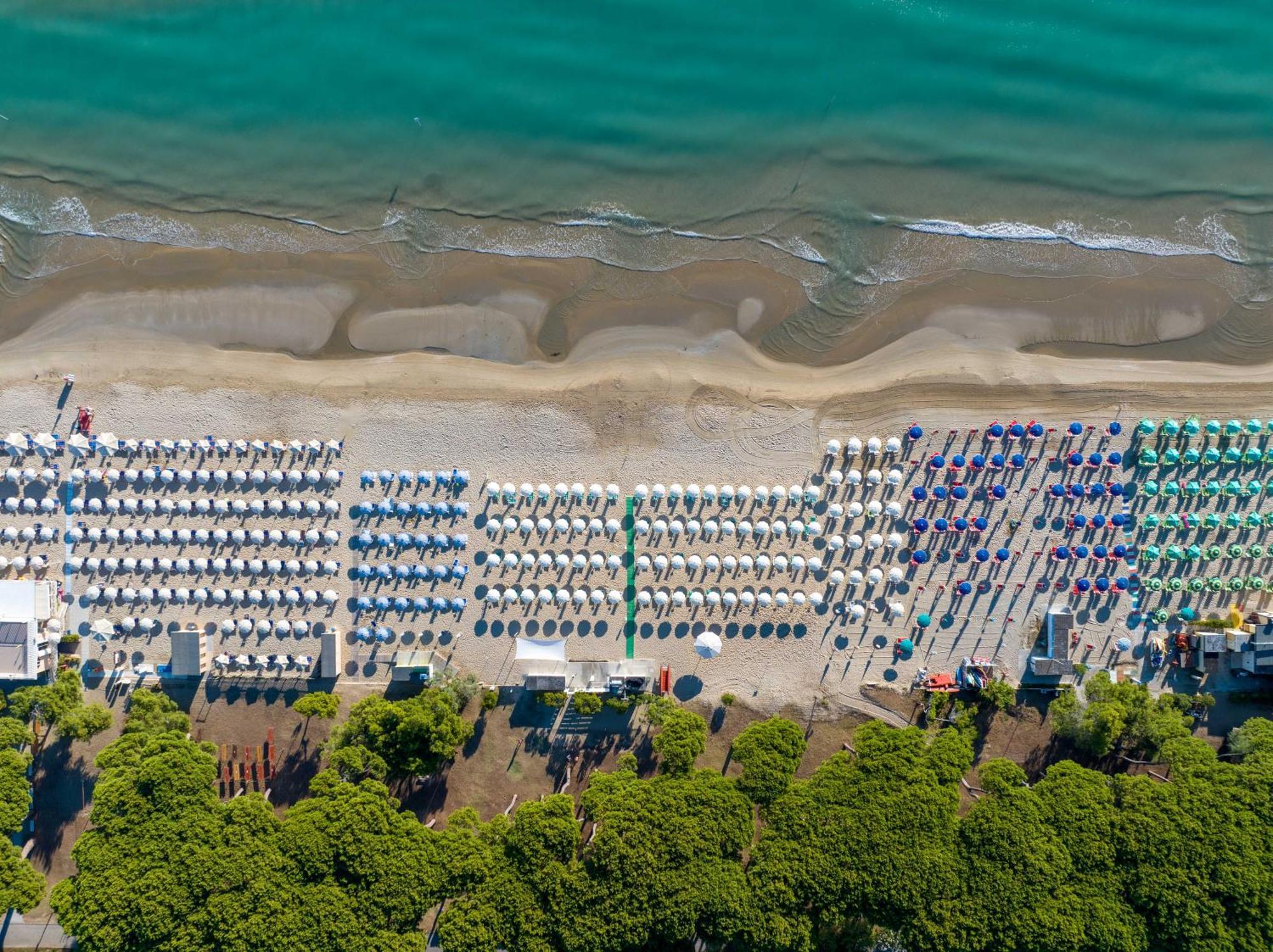 Hotel La Pineta Пинето Экстерьер фото